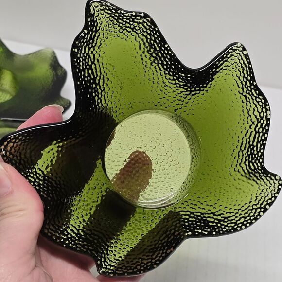 HALLMARK SUMMER AUTUMN MAPLE LEAF TEA LIGHT CANDLE HOLDERS GREEN GLASS - Picture 2 of 9